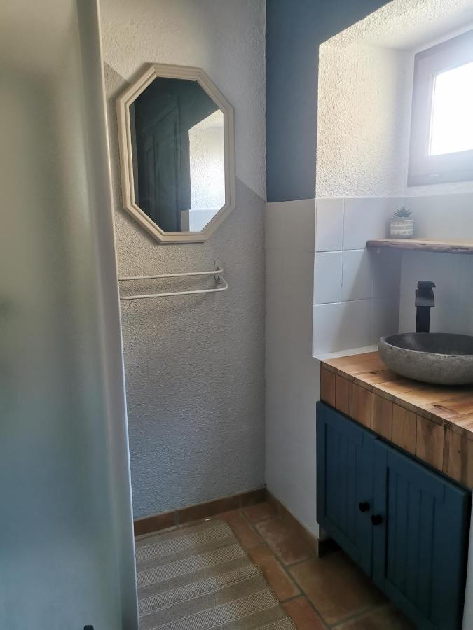 Ferienwohnung Au Petit Faubourg Grignan Exterior foto