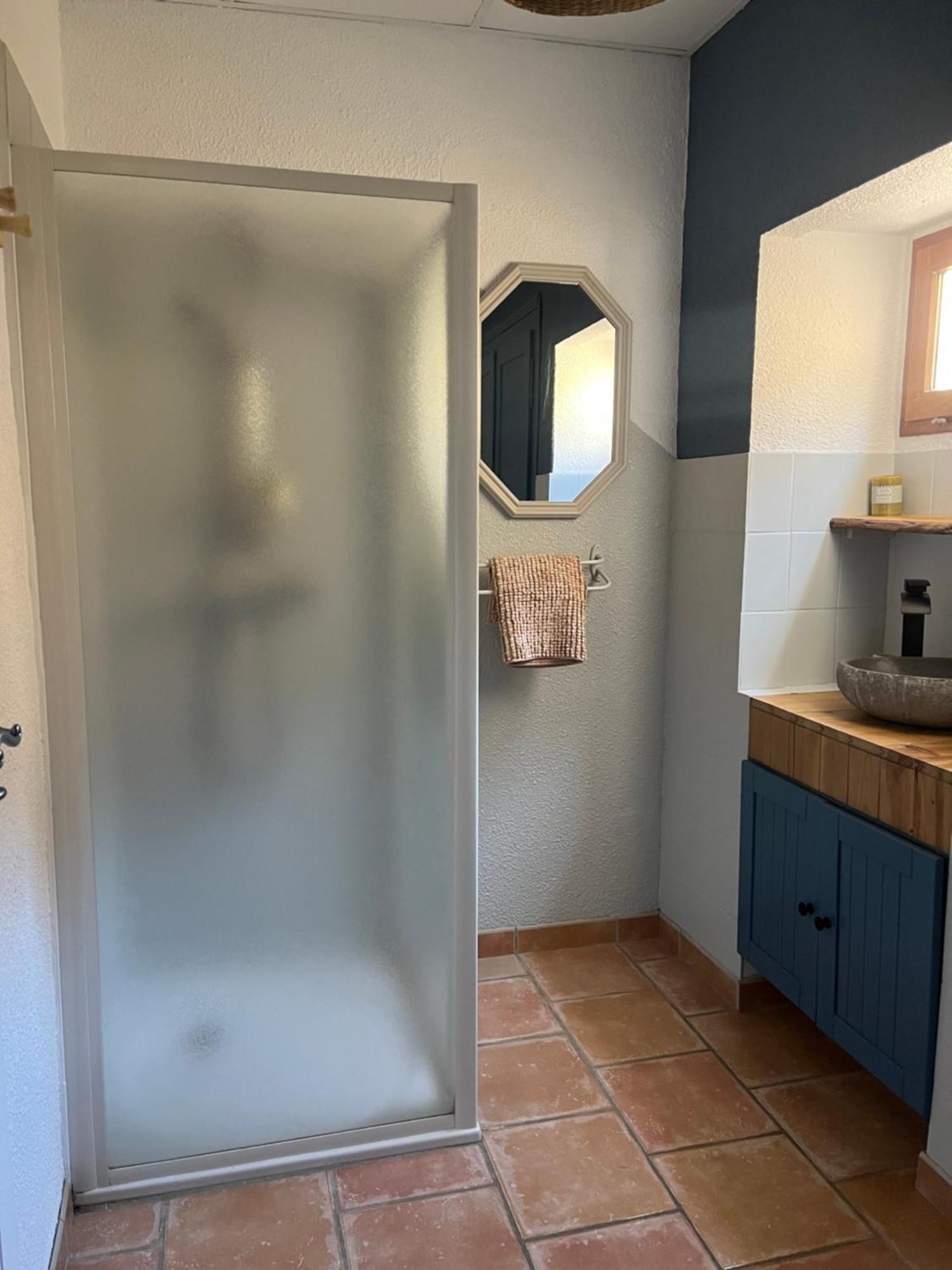 Ferienwohnung Au Petit Faubourg Grignan Exterior foto